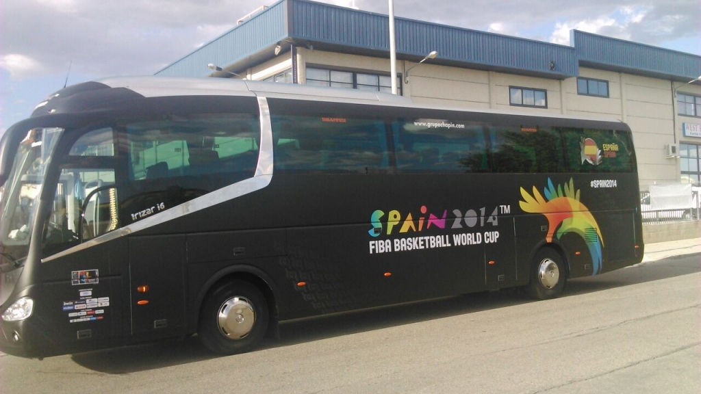 Nuestro autocar que llevará a la Selección Española de Baloncesto al Mundial #Spain2014