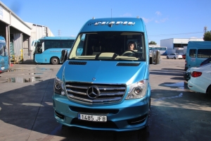 minibus del Grupo Chapín para alquiler en Madrid